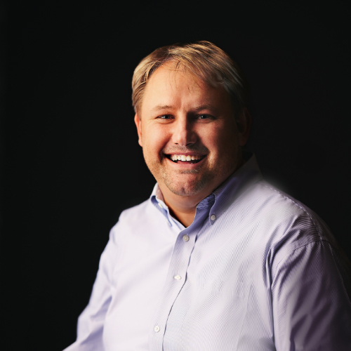 Ryan T. Kidd Director de marketing